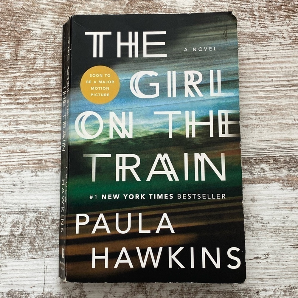 The Girl On The Train by Paula Hawkins (Paperback, 2015) Mystery Thriller